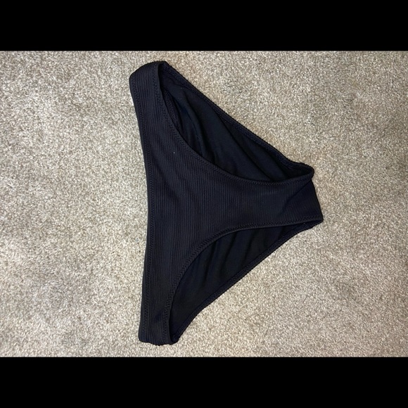 H&M Bikini Set - Picture 5 of 5